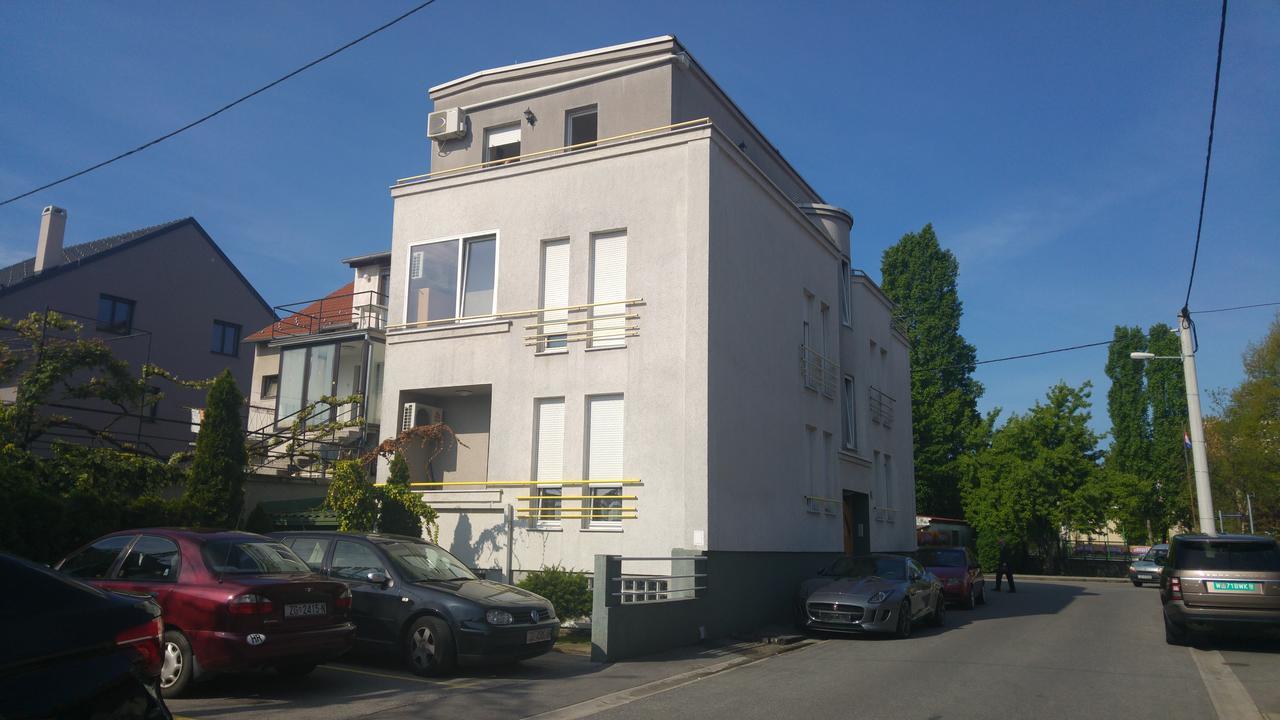 Old Clock Apartment Zagabria Esterno foto